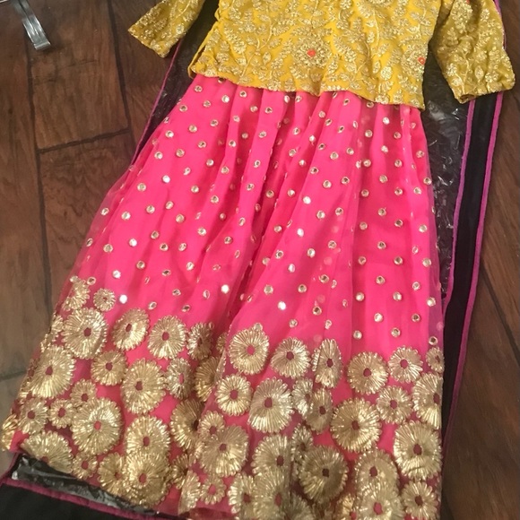 Pakistani Indian Formal Party Dress Choli, Sharara - Picture 3 of 6